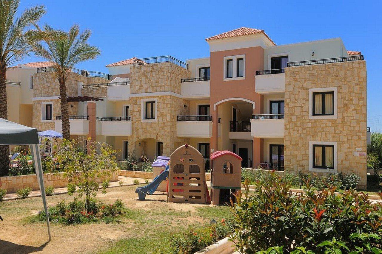 אתר נופש Caldera Bay פלטניאס
