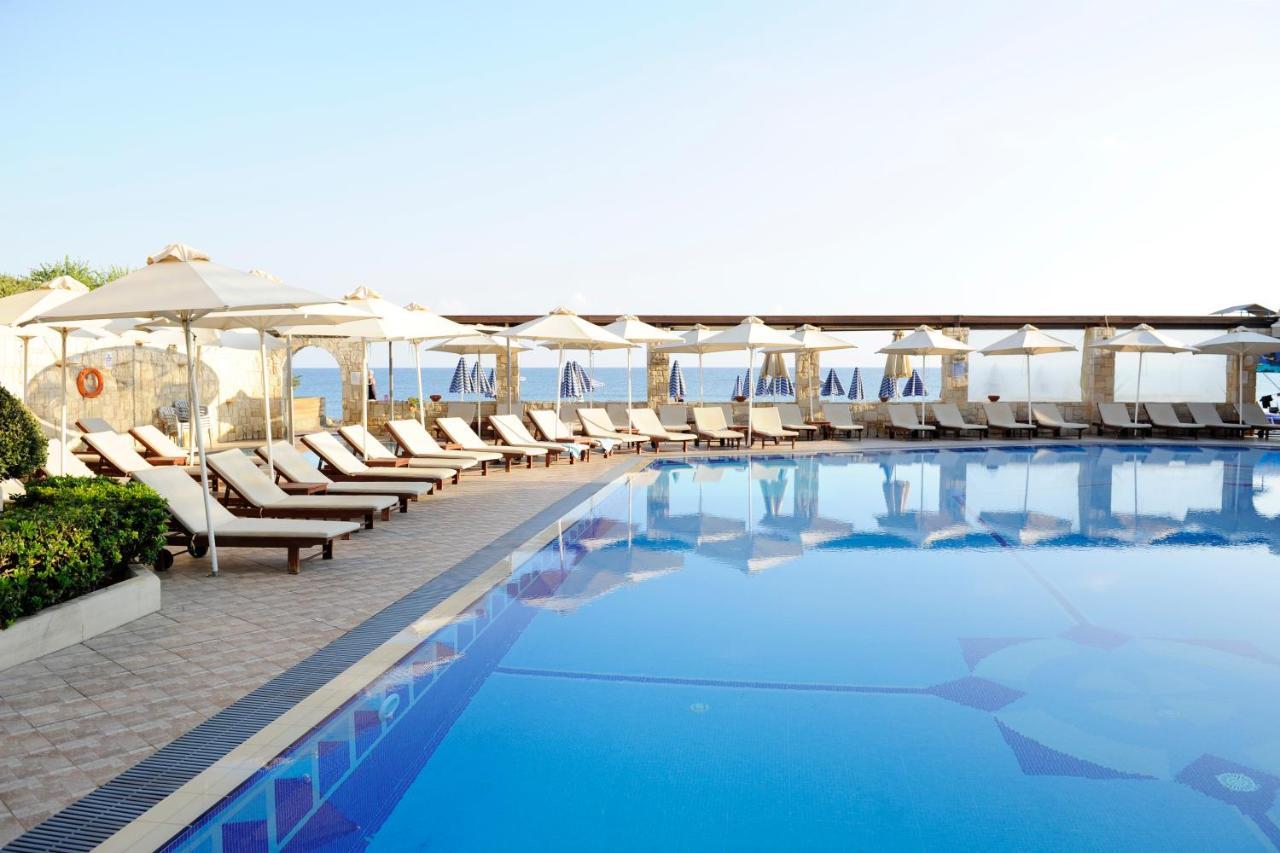 Caldera Bay 3*