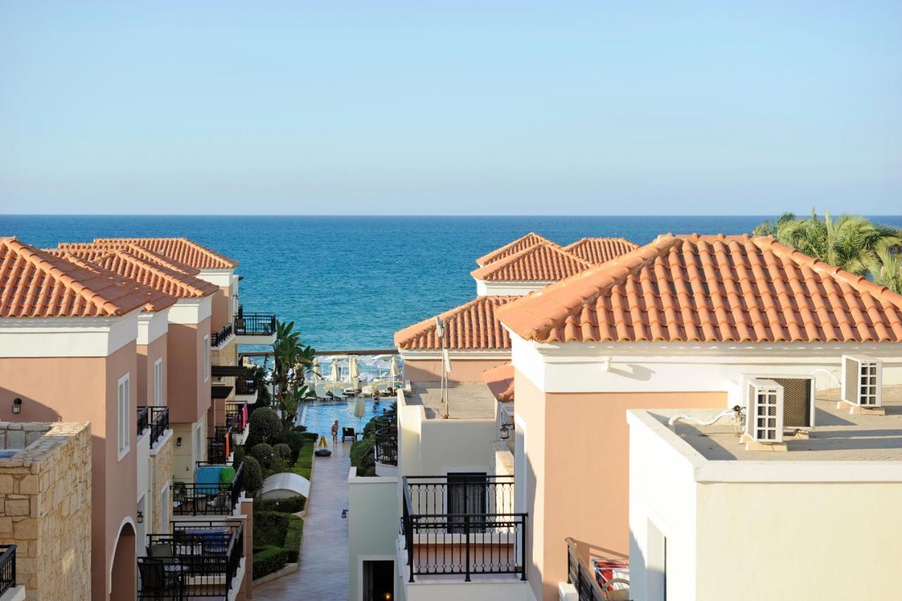 אתר נופש Caldera Bay 3*